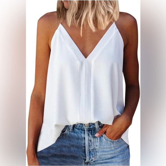 VICI White Tank Top Size Small - Picture 1 of 3